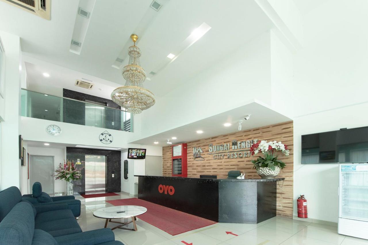 Oyo 90337 Sungai Rengit City Resort 3 Pengerang Dış mekan fotoğraf
