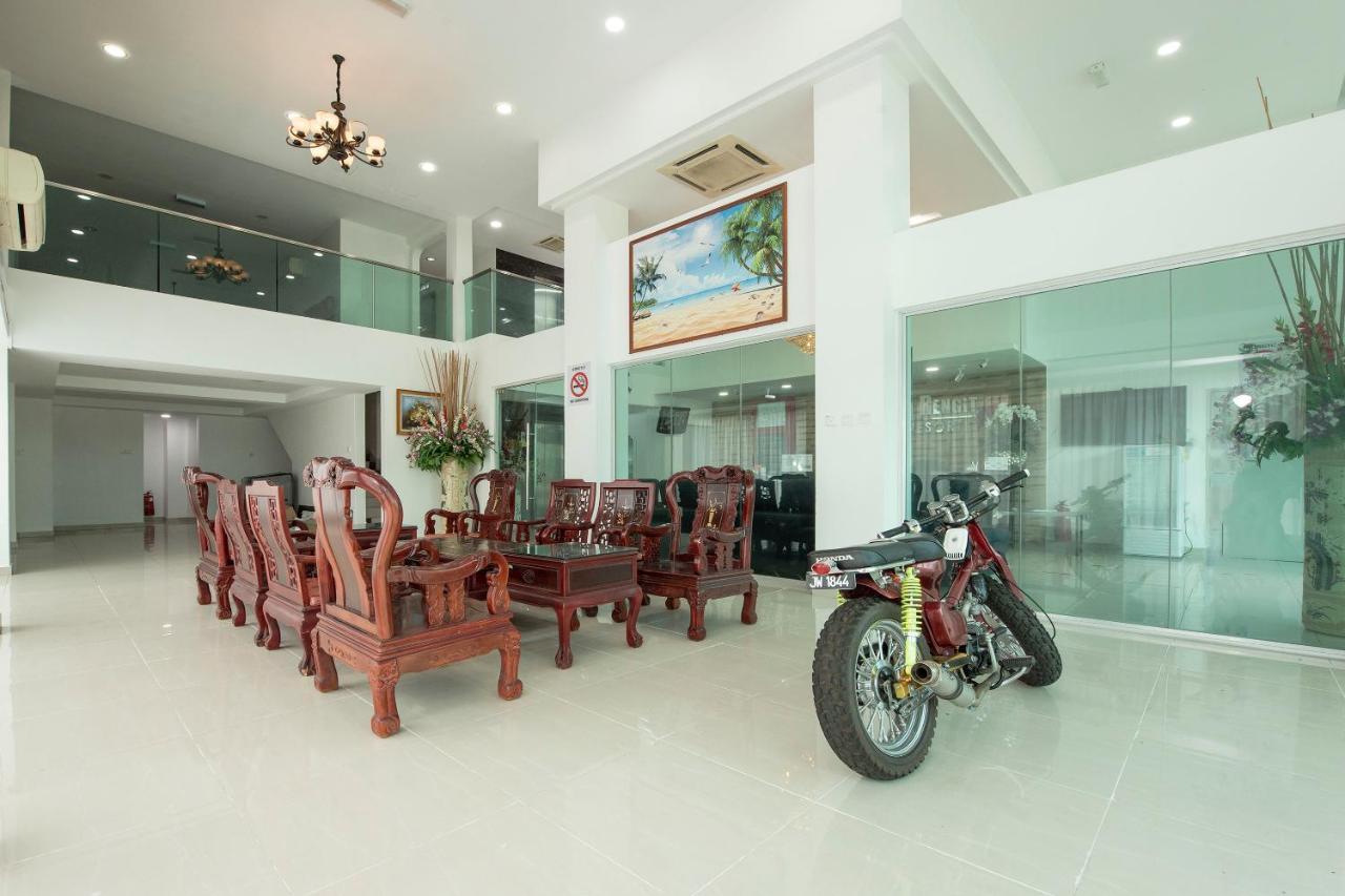 Oyo 90337 Sungai Rengit City Resort 3 Pengerang Dış mekan fotoğraf